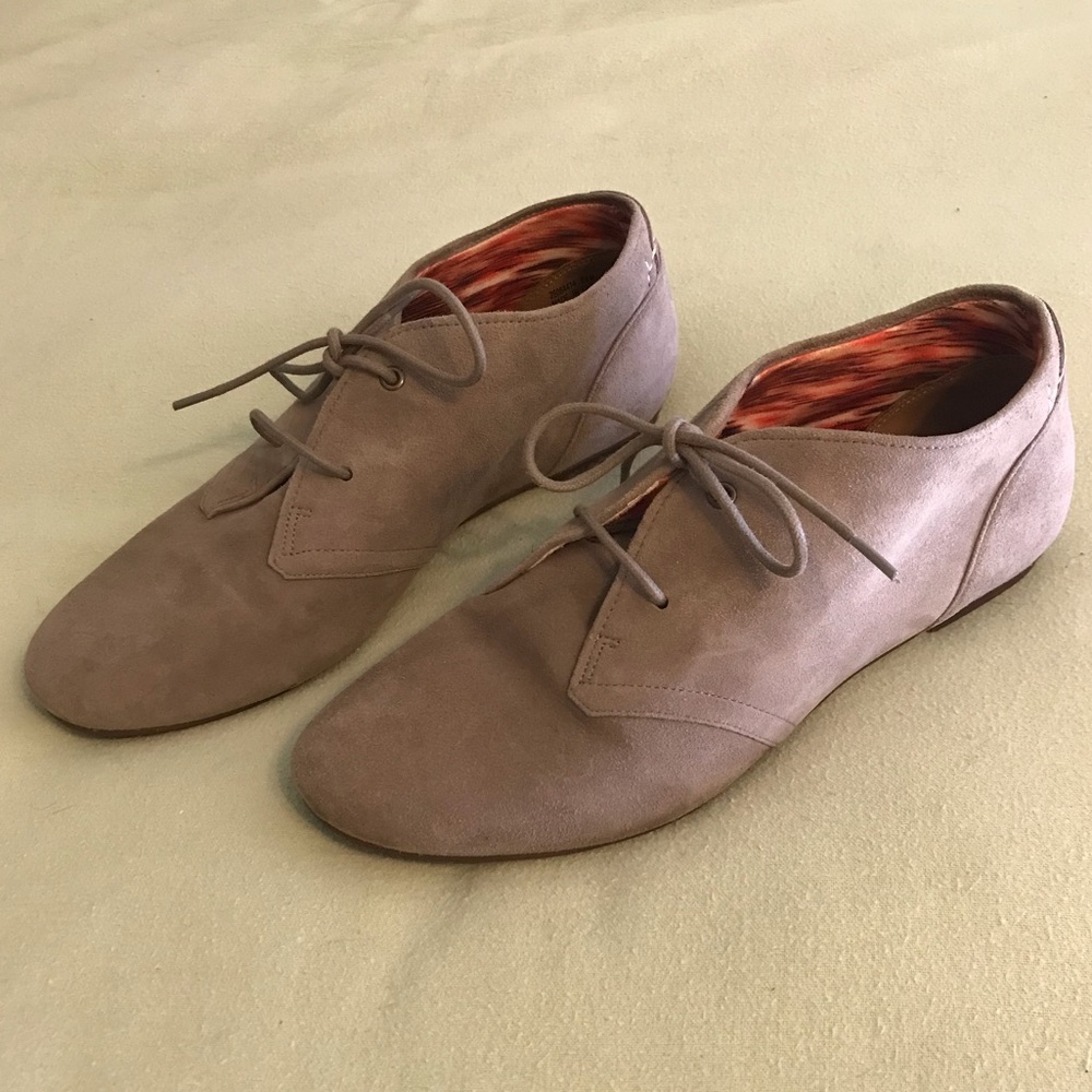 Clarks Suede Shoes / Ankle Booties